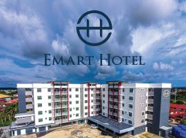 Emart Hotel (Riam), hotell sihtkohas Miri