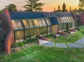 Caliu Earthship Ecolodge