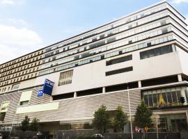 One Ciudad de Mexico Patriotismo, hotel sa Mexico City