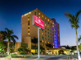 Fiesta Inn Tuxtla Gutierrez, hotel cerca de Aeropuerto Internacional Ángel Albino Corzo de Tuxtla - TGZ, Tuxtla Gutiérrez