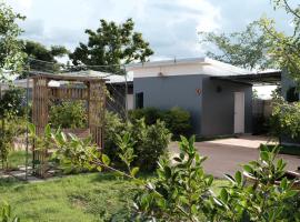 อีสาน ลิฟวิง รีสอร์ท, hotel v destinaci Khon Kaen