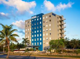 One Cancun Centro, готель у Канкуні