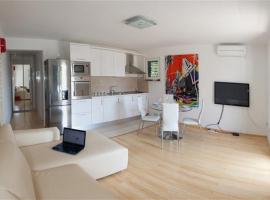 Branka Burak, beach hotel in Hvar