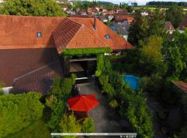 Bijou Hotel / Love and Romance, hotel v destinaci Kallnach