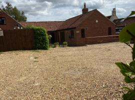 Willow Tree Cottages, guest house in Newark-on-Trent