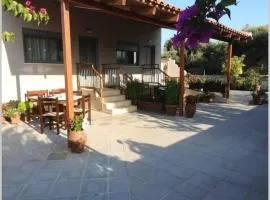 Εξοχική Κατοικία Μεσόστρατο 1