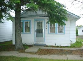 Holiday Cottage, holiday rental in Canora