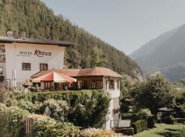 Hotel Kreuz, hôtel à Pfunds