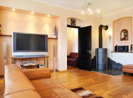 Raina Lux Apartment