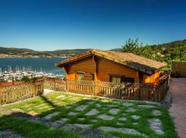 Apartamentos Cobres Rural, hotel v blízkosti zaujímavosti Ria de Vigo Golf (San Adrian de Cobres)