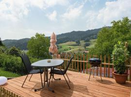 Apartment in Malsburg Marzell with private garden, budgethotel i Marzell