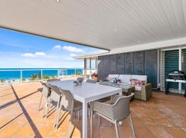 Seascape, apartment in Sunshine Beach