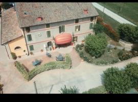 Agriturismo La Brezza โรงแรมราคาถูกในCastelnovo di Sotto