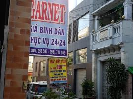 Hostel Garnet, готель у місті Кантхо