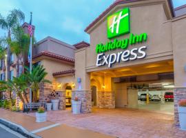 Holiday Inn Express San Diego - Sea World Area, an IHG Hotel, hotell San Diegos huviväärsuse Teemapark SeaWorld San Diego lähedal