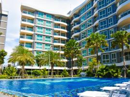 Whale Marina Condominium, hotell med parkering i Na Jomtien