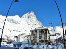 Cervino Valley House Rododendro, golf hotel in Breuil-Cervinia