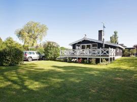 6 person holiday home in Str by、Strøbyのビーチ周辺のバケーションレンタル