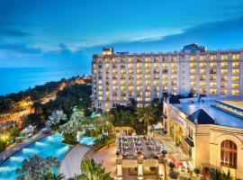 Crowne Plaza Resort Sanya Bay, an IHG Hotel: Sanya, Tianya Haijiao Tourist Area yakınında bir otel