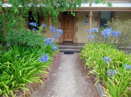 Walnut Cottage, hytte i Angaston