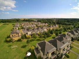 Waterford Castle Hotel Lodges, vila v destinaci Waterford