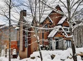 Chalet 30 Chemin des Skieurs by Chalets Alpins