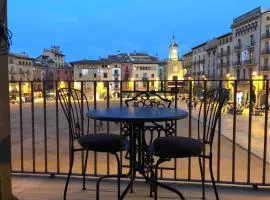 Apartaments Vicus 3 con vistas a la Plaza Mayor de Vic