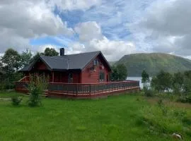 Lykkebo, Skjoldehamnveien 1151, Nygård, Andøy