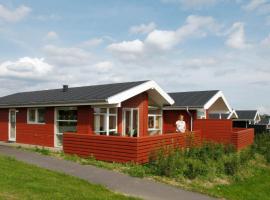 6 person holiday home in Tranek r, holiday home in Fæbæk