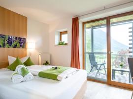 Hotel Alpenblick, hotell i Ohlstadt