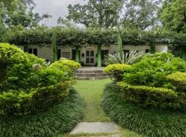 StayVista at 3BR Normandy House