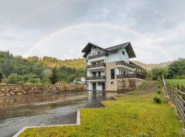 Comoara Rarăului, hotel din Câmpulung Moldovenesc