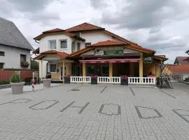 Penzion Pohoda, nepřístupné v pracovním oděvu