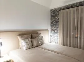 Stay in our cozy and wonderful Casa da Rosinha