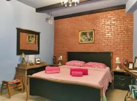 Mama's Cozy Room 1