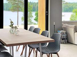 Modern Lakeside Retreat-By Traum, hotel v destinaci Håcksvik