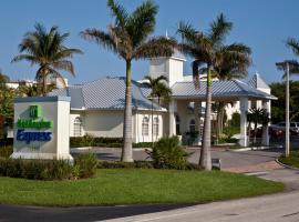 Holiday Inn Express- North Palm Beach and IHG Hotel، فندق مع موقف سيارات في جونو بيتش