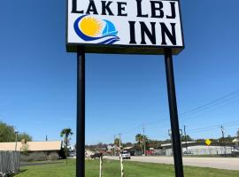 LAKE LBJ INN, кемпинг в городе Kingsland