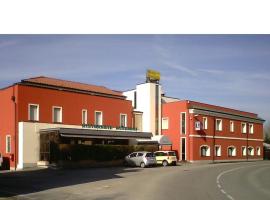 Hotel Sanvitale, hotell med parkering i Fontanellato