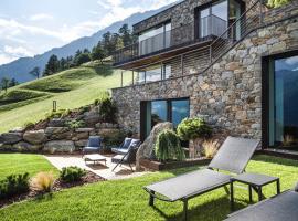 Chalet, Hotel in Naturns