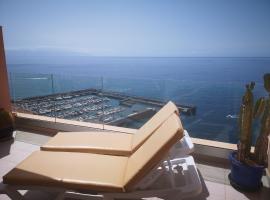 Luxury Apt. with Stunning Sea View, hotel en Acantilado de los Gigantes