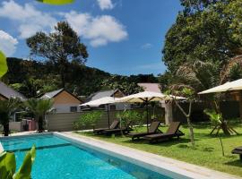 The Temak Villa, hotell i Pantai Cenang