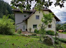 Ferienwohnung Erni, apartament a Feldkirchen in Kärnten