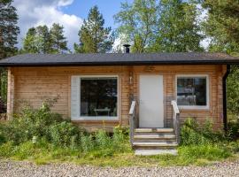 Mökki - The White Blue Wilderness Lodge, cabin in Inari