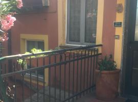 Appartamento Oleandro, hotel v destinaci Montale