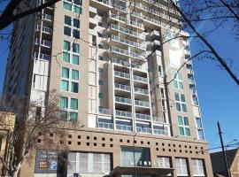 APARTMENT@96, hotel near Adelaide Event and Exhibition Centre, Adelaide