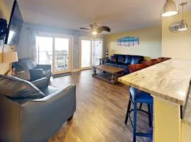Put-in-Bay Waterfront Condo #104