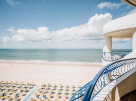 Hotel Playa Victoria: Cádiz şehrinde bir otel