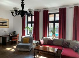 Kamienica na Krakowskiej 120 m2, hotel in Tarnowskie Góry