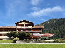 Gasthof Engelberg – hotel w mieście Scharnachtal 